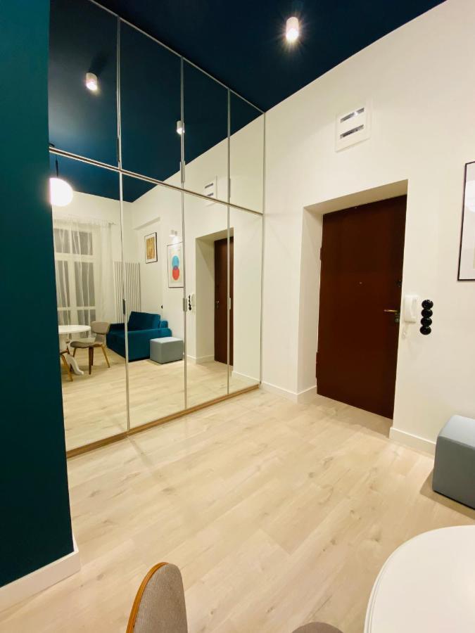 1 Syp, Kawa Vertuo, Kosmetyki Ada, 3 Min Metro Wilenska, By Visitwarsaw Apartments Kültér fotó